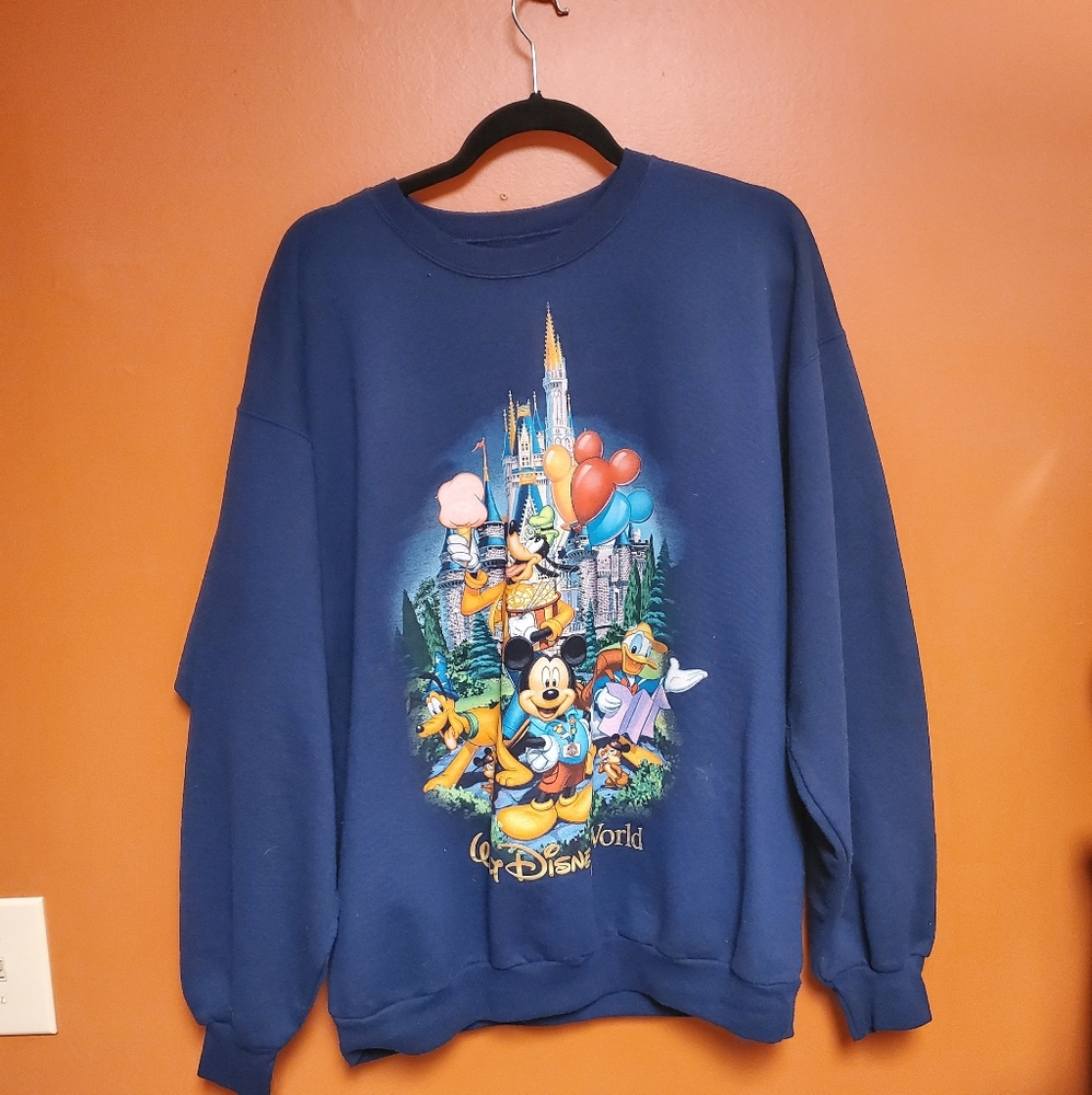 Disney Land Graphic Sweatshirt